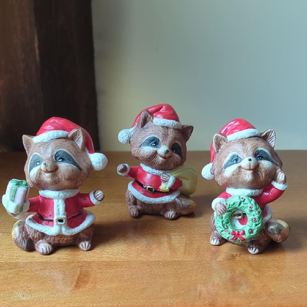 Homco Christmas Santa Raccoon Trio